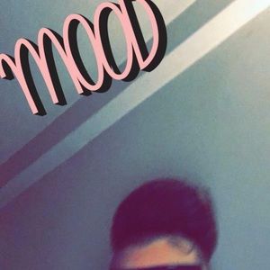 Meet your Posher, Lanae